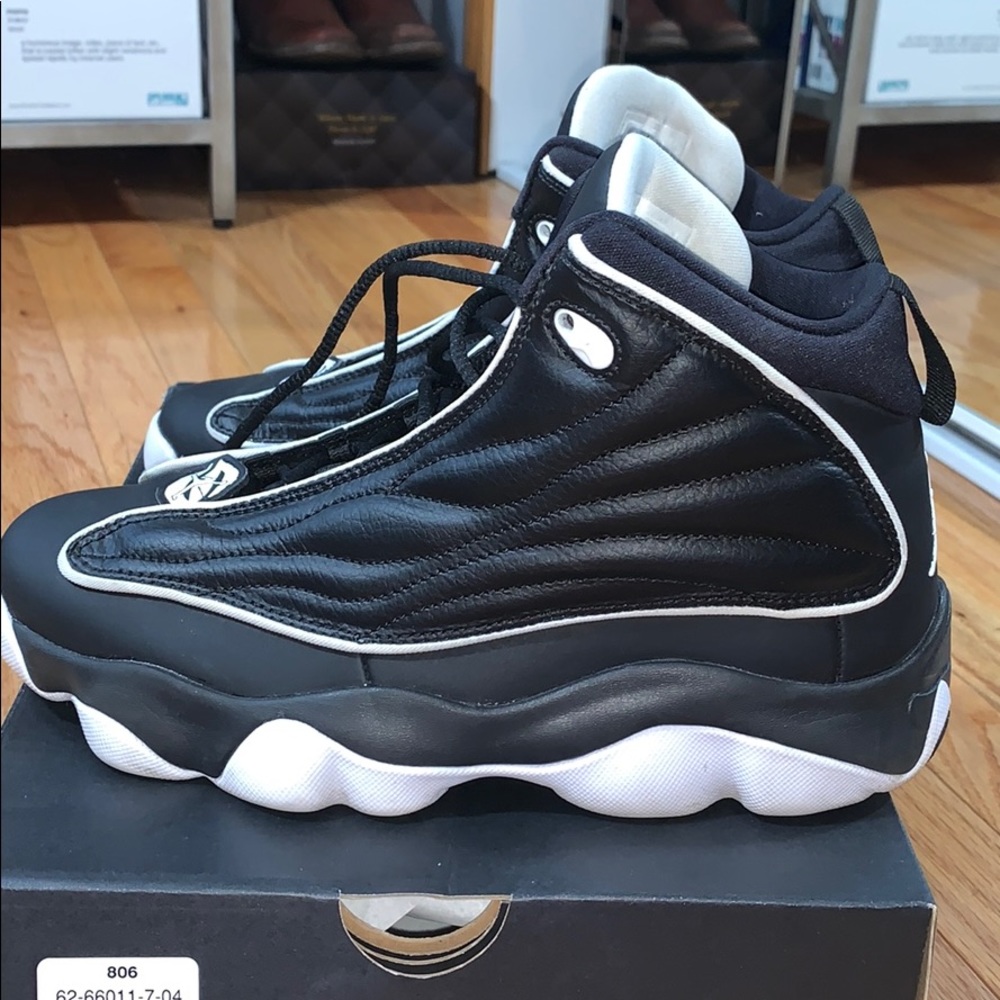 Jordan Pro Strong Size 7 - Picture 2 of 8